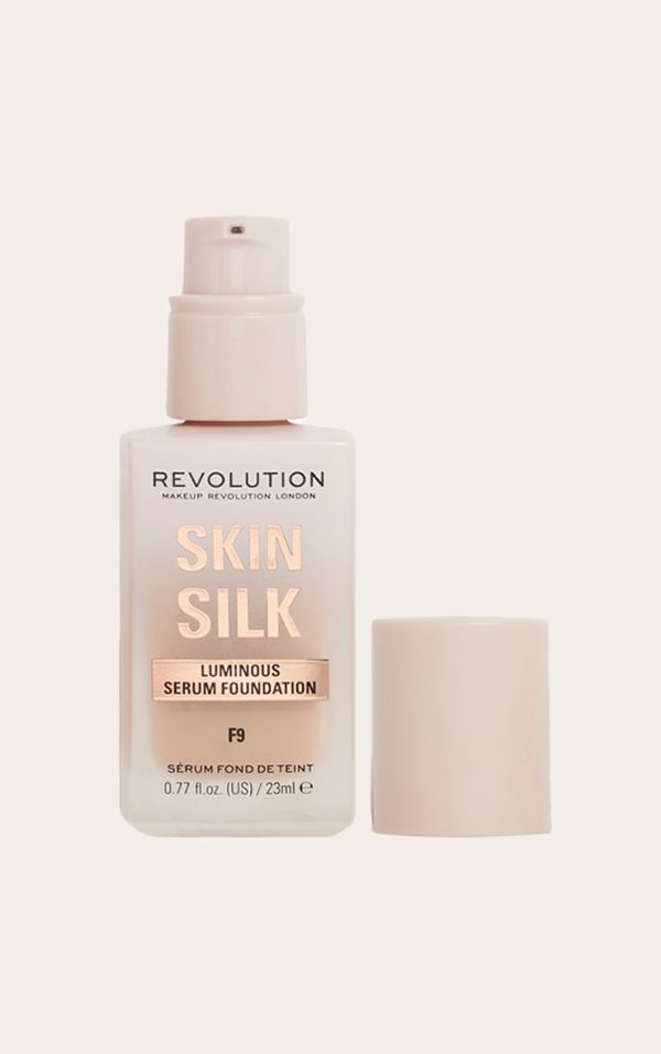 93e0542c828e310679da4faf99197ad2ddc16e91_CNH9474_1_revolution_skin_silk_serum_foundation_f9