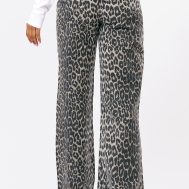 94533eeb69c6a32054db00dcd6e59f278b1fff87_CNI7417_3_brown_leopard_print_denim_wide_leg_denim_jean
