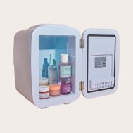 94e148010cb837cd993762a85b41a9de7f9f9c68_CMW1288_4_stylpro_beauty_fridge