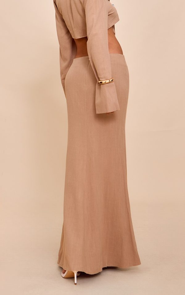 957739d69398226ec837e002931d641323ccf962_CNM5282_3_sand_linen_blend_column_maxi_skirt