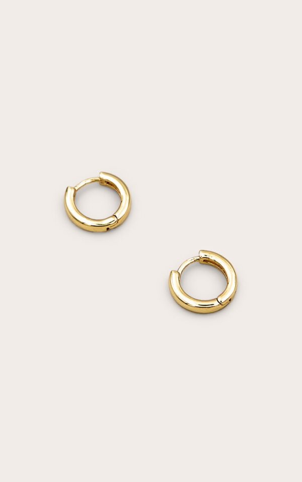 95cd4da8cdface38b24aeab20d4843345f226ebf_CMS7289_1_real_gold_plated_mini_hoop_earrings