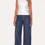 9603920fdec320af1cf5350f11d7b9816d7fe956_CNJ2013_3_white_stretch_slinky_ruched_side_long_top