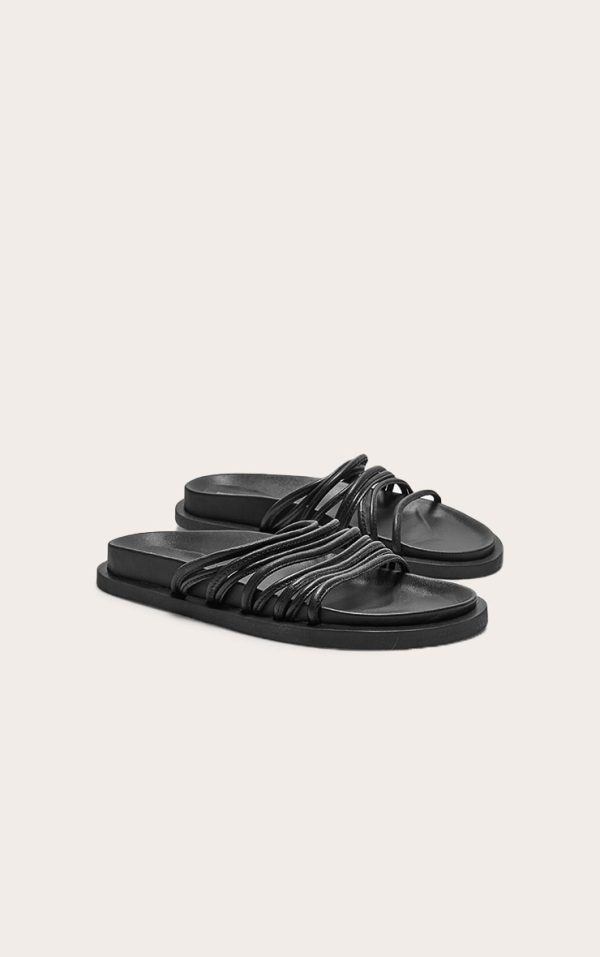 960b173a9e2e5d5ee4e8d0e37db92dc838178f62_CNI4066_2_black_real_leather_round_toe_strap_detail_footbed_sandals