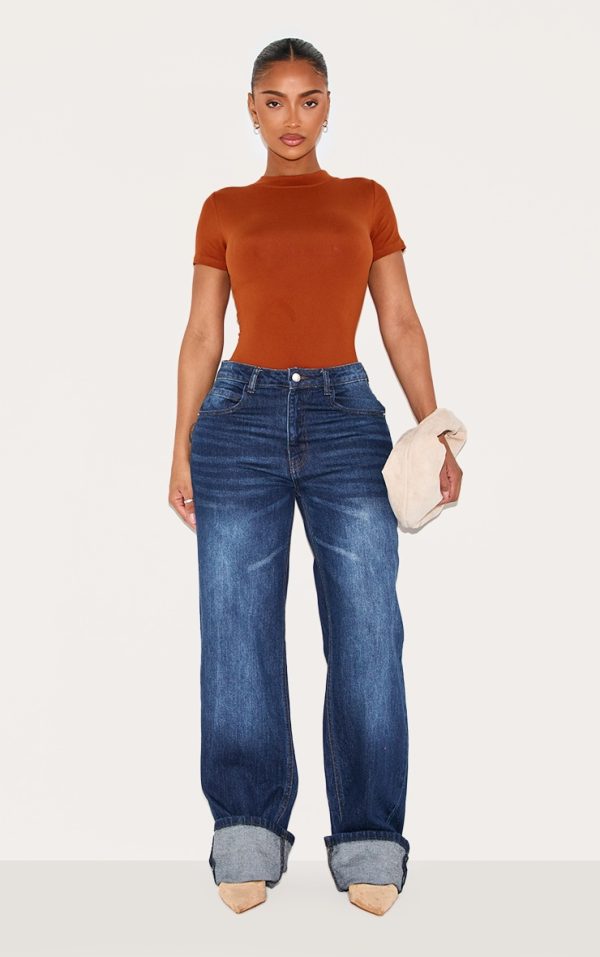 96257bee25bb01887414794a4bdb863c3bc524d9_CNL9492_3_shape_rust_sculpted_short_sleeve_bodysuit-1