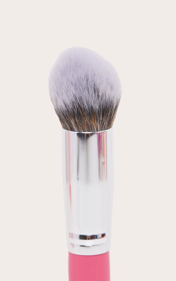 96fecee84f09ab1a772f32ede55b0116e14e11fa_CMC1149_3_peaches_and_cream_pc26_domed_foundation_brush
