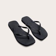 972fecfb324a73e2868a5f1f71dce693faad187a_CNM1816_2_black_havaianas_slim_square_flip_flops