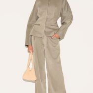 97426bbd797fb0b3aa79bbc82d347d34e94ae30f_CNL7292_7_grey_premium_woven_tailored_wide_leg_pleated_trousers