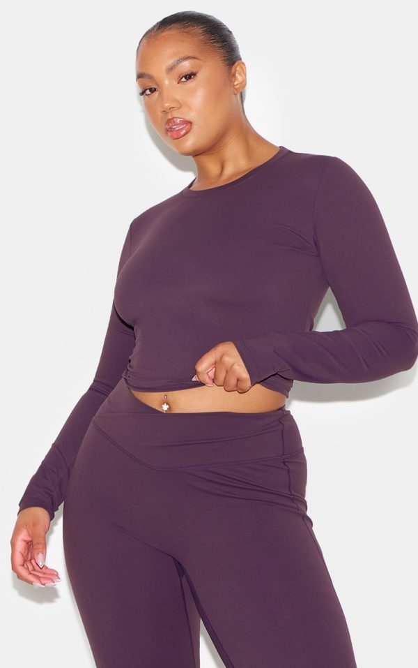 97b87d13dd2ab79e26f2732ba198f561655b79e4_CNL7880_9_dark_plum_sculpt_long_sleeve_crop_gym_top-1