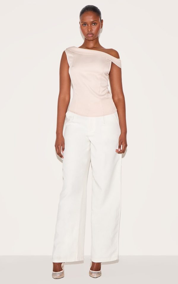 97c8fa7a712db7ce1b3d66b9ec5d769c0e894d91_CNM2394_3_ecru_asymmetric_fold_over_detail_top