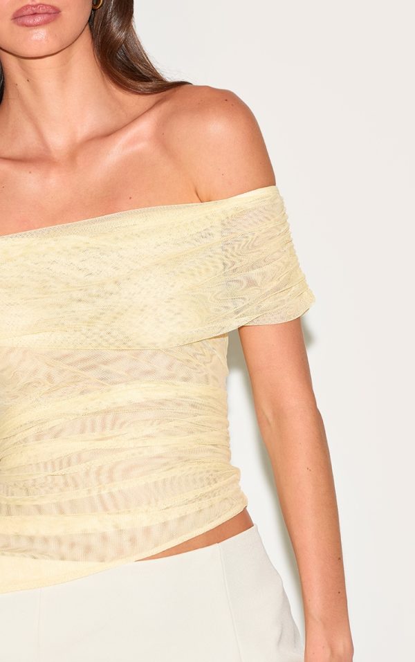 97dc34c7a2766a64b17bf008ba864d9d4ff2d4b6_CNM8387_4_lemon_mesh_foldover_ruched_bandeau_top