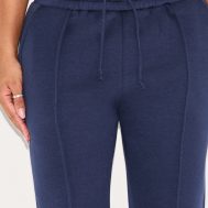 980f0d7664b72fda26fa4f655b2b2eb74be94b14_CNM0018_4_shape_navy_highwaisted_pintuck_flared_joggers