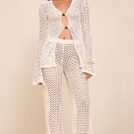 9829220b345ab765a0625452bd24a92fc7368350_CNM6592_3_stone_crochet_bead_detail_long_sleeve_beach_top