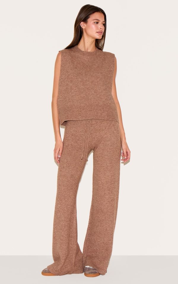997336a408c07f02d03c4eff748edeabdcb5aaf8_CNL9596_3_mocha_marl_soft_knit_high_neck_sleeveless_top