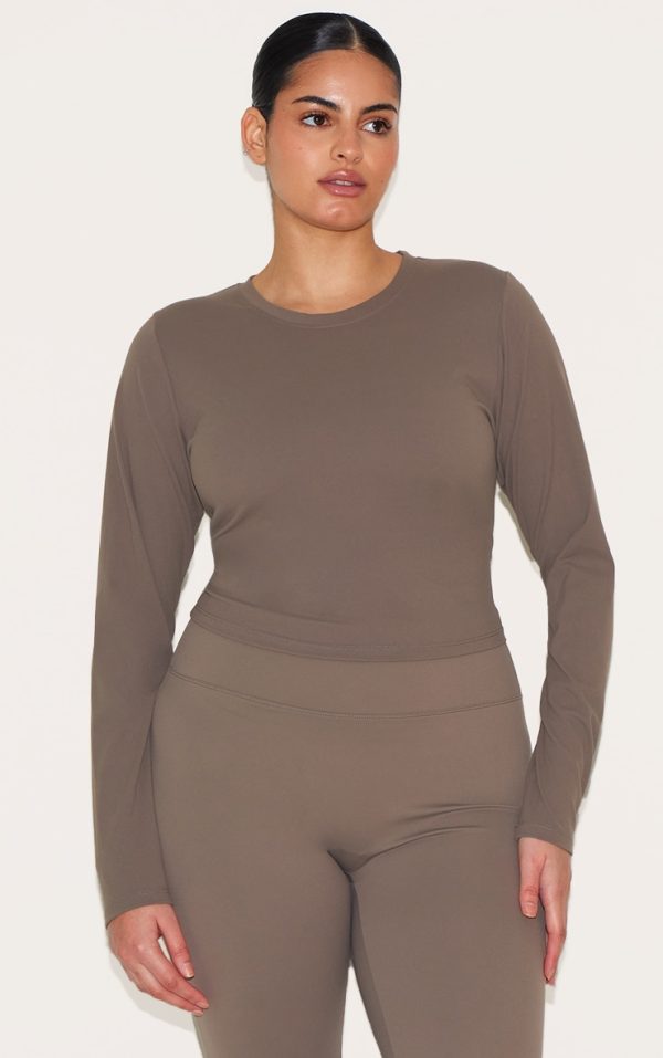 99d74ddc3c5bd89f67221160a62b383d81195e81_CNC2089_6_brown_sculpt_long_sleeve_gym_top