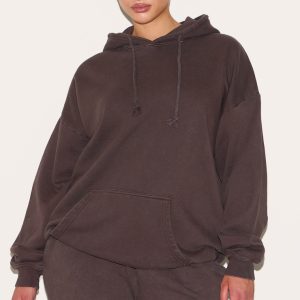 PRETTYLITTLETHING Shape Chocolate Hoodie