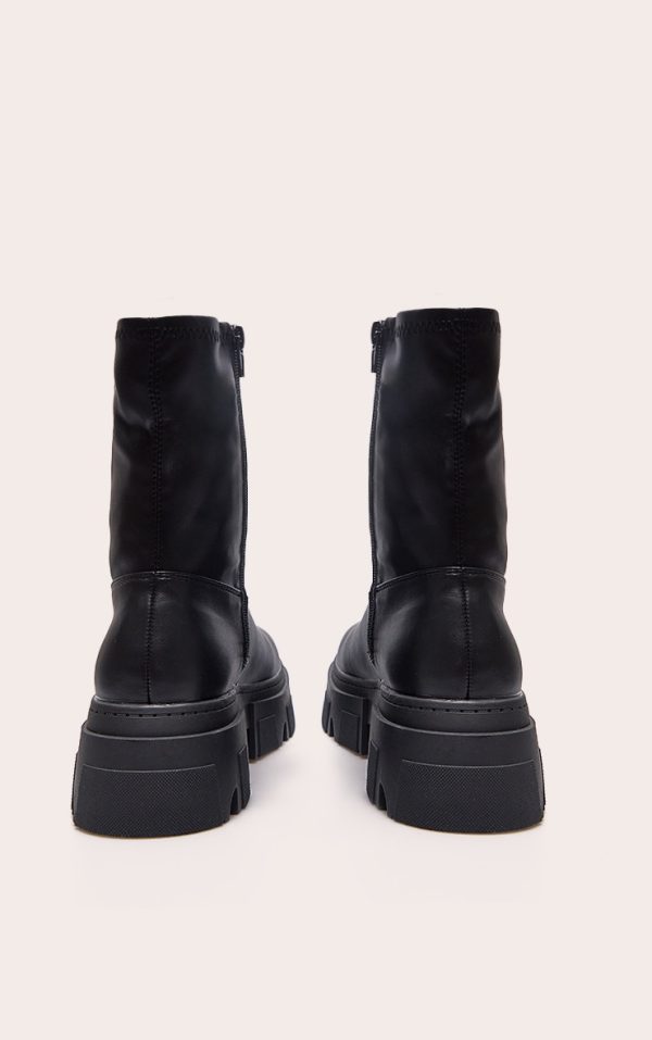 9a160a22127641e0addad66bcc96c00c0e0121c0_CMZ0722_3_black_pu_textured_extreme_cleated_sole_ankle_sock_boots