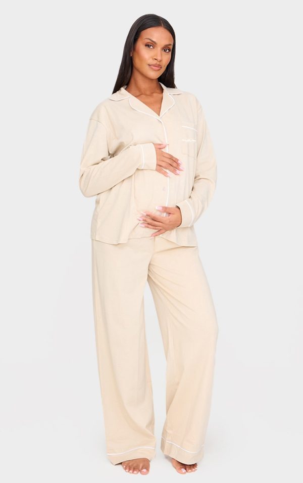 9a3b4af7288b93e17d7cbbaaad475816fc825b53_CNL2725_3_maternity_sand_mama_long_sleeve_pj_top
