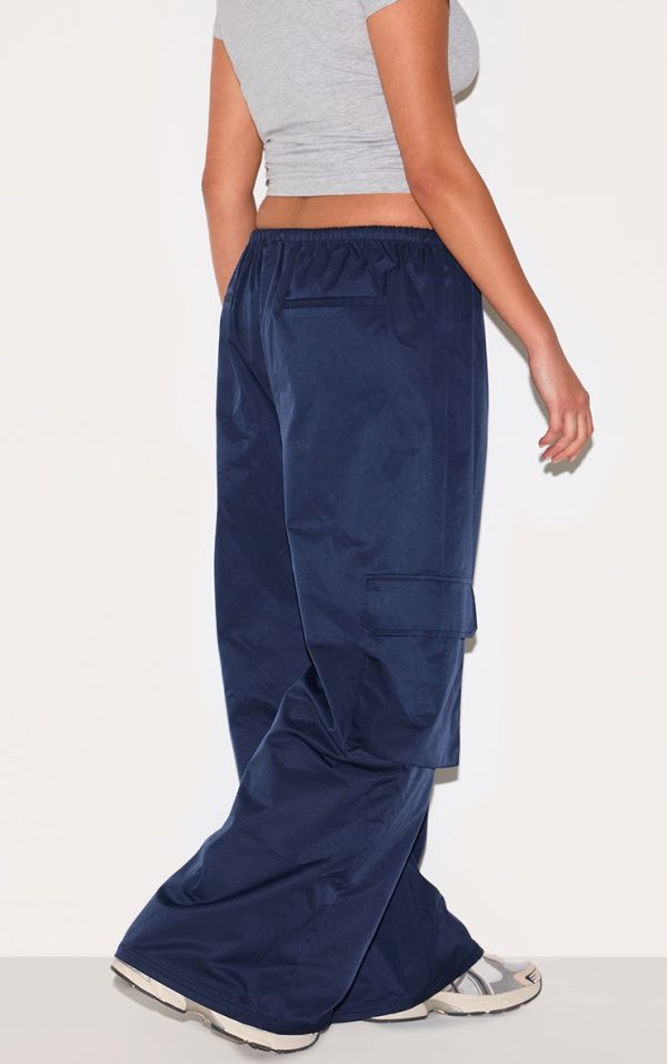 9a442509fc614cb40367743e2a953ff2d5c2ecf0_CNL9957_3_plus_navy_drawstring_cargo_pocket_detail_straight_leg_trousers