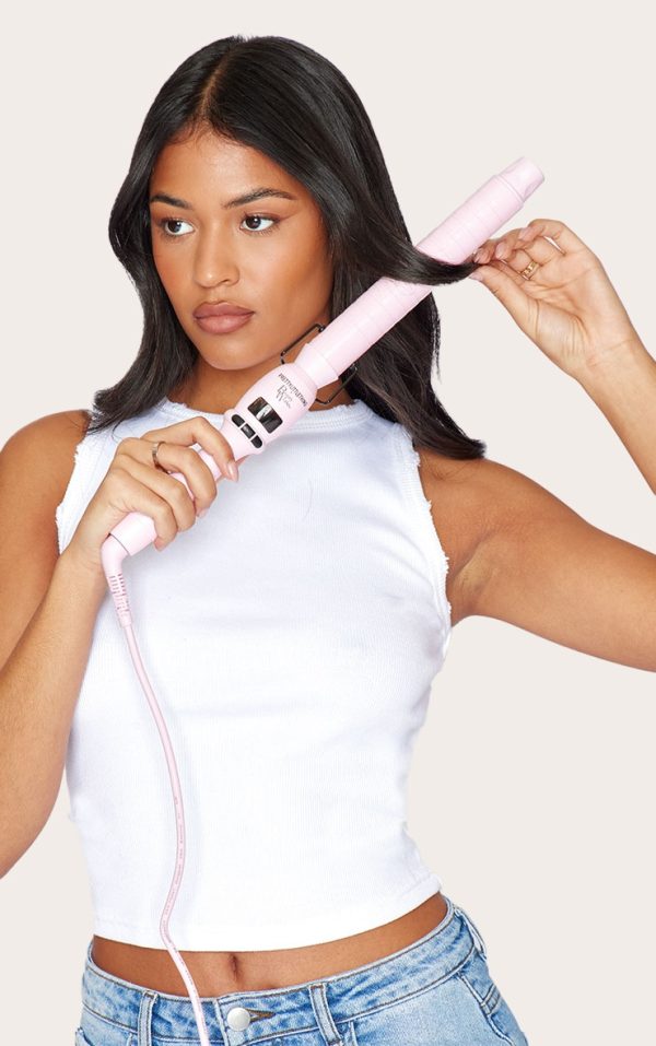 9a99a6b72ff1869cc867beb55be643c41f155e38_CMT2323_4_prettylittlething_x_beauty_works_the_convertible_styler_worth_gbp150