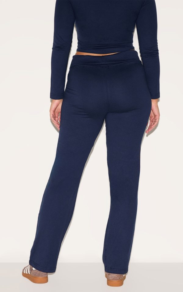 9abbe29b17426ed5a3be5323aadc5e41d2276b16_CNK8938_3_shape_navy_low_rise_fold_over_seam_front_wide_leg_trousers