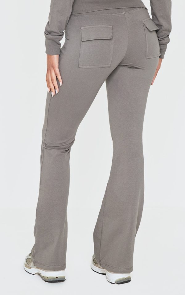 9ae7ea6adb71620f5794435ec367bb1d467a1c95_CNK4803_3_charcoal_low_rise_skinny_flare_trousers