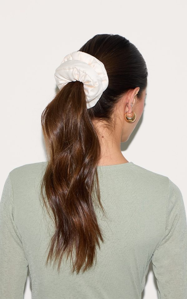 9c066f5a193abe14523f88dd6d114a120aa0fd89_CNM2410_1_cream_oversized_padded_satin_scrunchie