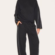 9cca79c8996a37d68e814059979801c33e3c5ecb_CNL8648_3_black_contrast_piping_detail_sweatshirt