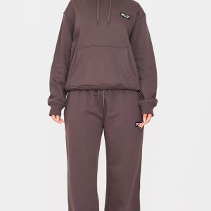 PRETTYLITTLETHING Petite Charcoal Straight Leg Badge Detail Joggers
