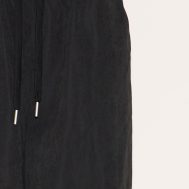 9dbe4817904dea143693f32080466da44beaaf49_CNM0139_4_black_peach_skin_woven_wide_leg_trousers
