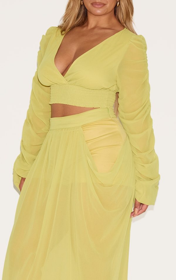 9def6f5ef059845f03d5c3cd658c3dbc44439fa4_CNM6237_4_shape_lime_chiffon_balloon_sleeve_plunge_front_cinched_waist_blouse