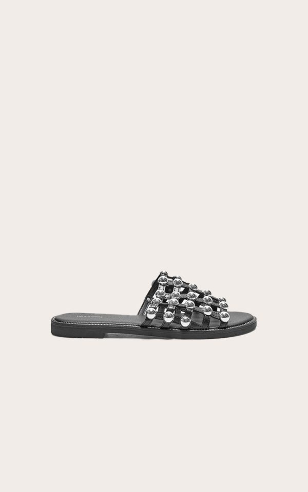 9e11cbc8df5d6945b4170d4a7bf3846ad752f72e_CLS6055_1_alisa_black_large_studded_sliders