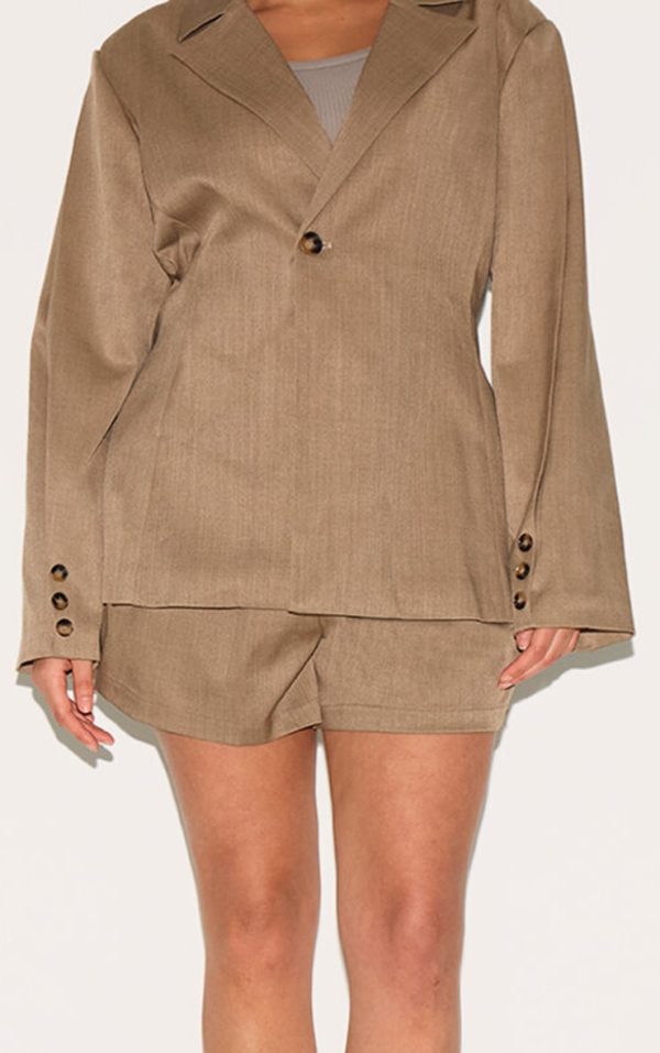 9e30841381a0ea0c81fe6a4da42296c715359733_CNM1697_4_plus_light_brown_tailored_woven_cinch_waist_blazer