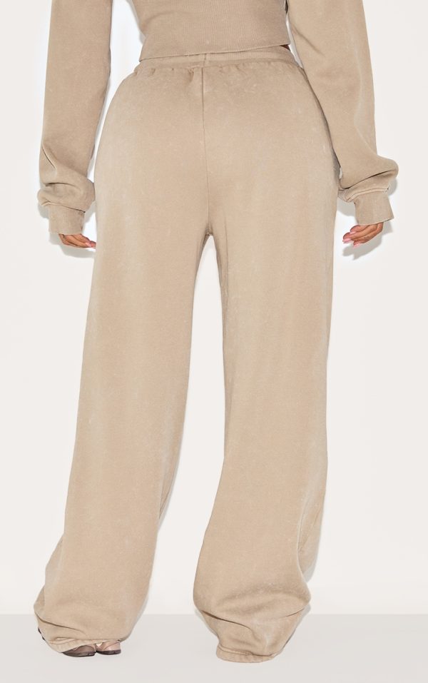 9e5875efa39337219cbd7047b995e32576634a49_CNM1067_3_shape_dark_olive_sweat_seam_detail_wide_leg_joggers