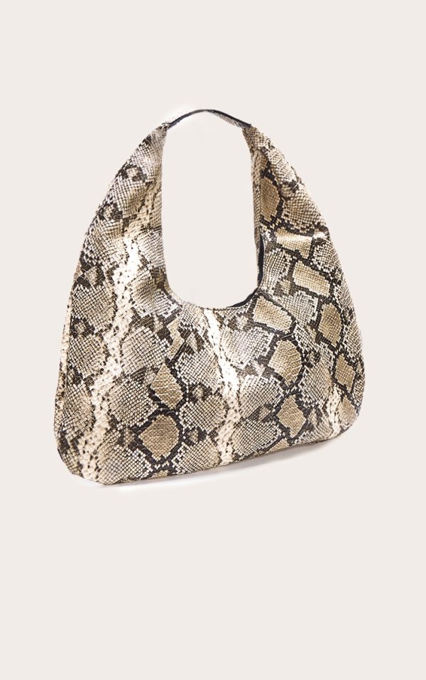 9f64d2f0bd4926c665814755b2c9168b3b00d486_CNM2835_2_snake_print_pu_rounded_tote