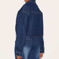 9fbaecb6300b4c65adb4405c6e4723b575a24a41_CNL7800_2_indigo_raw_hem_cropped_denim_shirt