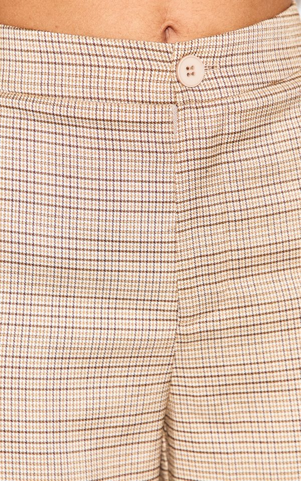 9fe580bf02160c1698fa64487b7701c4a340819d_CNL8375_4_petite_brown_checked_wide_leg_trousers