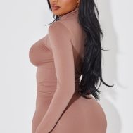 a05fc74d3d53becfb7326b1fa4d69470c1ed2508_CNJ7986_2_shape_taupe_stretch_seamless_high_neck_long_sleeve_top