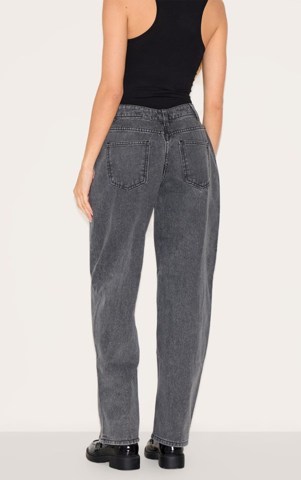 a15a348b9ea30a0e8eac48fb4f3e20b5a6422eea_CND1018_3_washed_grey_dipped_back_waistband_boyfriend_jeans