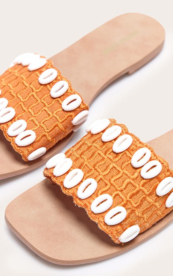 a26f85bbde89007b3318f9b6ad930972c3026897_CNJ4669_4_orange_round_toe_stitch_detail_shell_strap_mule_sandals