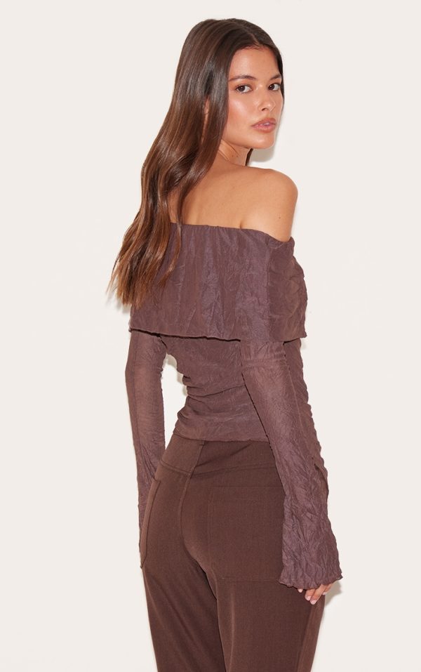 a29bbefe778aff4832764d8ac1641b94b3d33964_CNM4284_2_chocolate_crinkle_mesh_fold_over_detail_bardot_long_sleeve_top