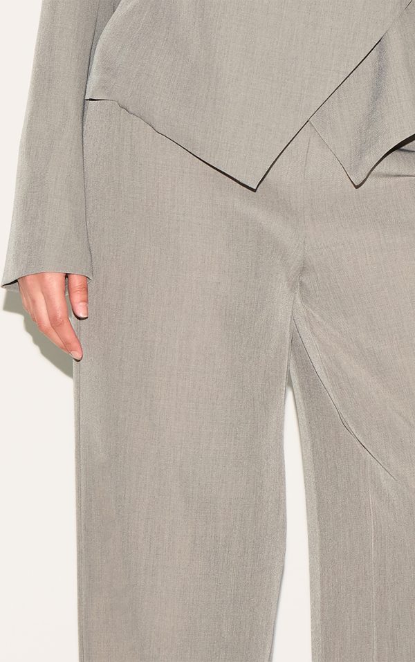 a30d12ac4e6013a8a0c29f3881f738ce27f2b269_CNM4921_4_plus_mushroom_wide_leg_tailored_woven_trousers