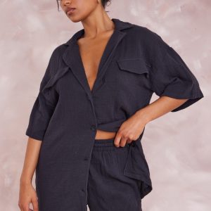 Black Woven Pocket Detail Short Sleeved Oversized Shirt