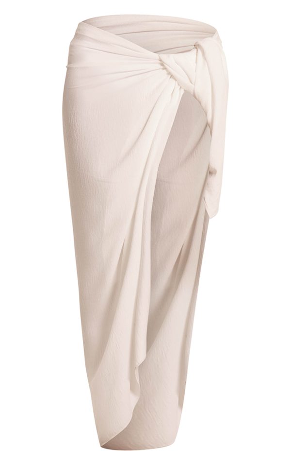 a3219812907006edac8d7698519771ea377eb807_CNN1475_5_white_floaty_woven_maxi_sarong