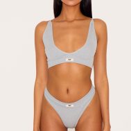 a39d891360813e041ae8ce3e005224f71b12a759_CNL0600_3_prettylittlething_grey_badge_seamless_thong