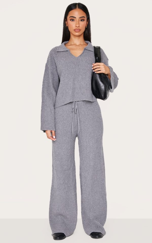 a3f8b82bf1339273a571236f4c67bb8a9a9caa31_CNL9165_3_petite_charcoal_knitted_open_collar_jumper