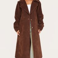 a4187a7e83b86ec7d3a6a7927d6ff8c130fc3429_CNK0379_3_petite_chocolate_faux_suede_belted_trench_coat-1
