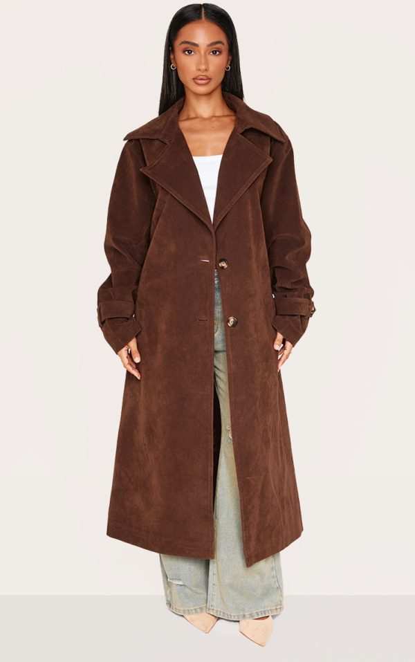 a4187a7e83b86ec7d3a6a7927d6ff8c130fc3429_CNK0379_3_petite_chocolate_faux_suede_belted_trench_coat-1