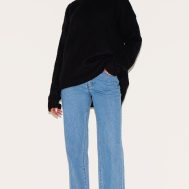 a4c8029ff5a2c0d15f9eff9e37df2e62f17a4938_CNM3396_3_black_soft_knit_oversized_jumper