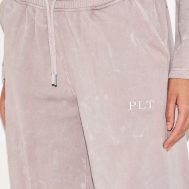 a4e145cef76c86df14571698fba4c2abc020c0ba_CNL9568_4_light_grey_prettylittlething_washed_low_rise_oversized_wide_leg_joggers