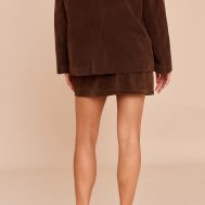 a4ff77587667fa59fef583018aa097387c0b0a0c_CNM3463_3_petite_chocolate_faux_suede_mini_skirt